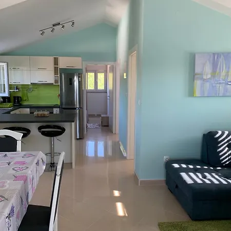 Holiday home Live *