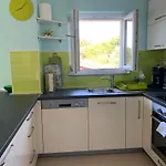 Beachfront Live 珀塞达耶