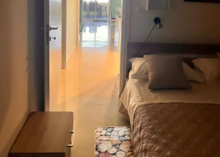Nyaraló Beachfront Live